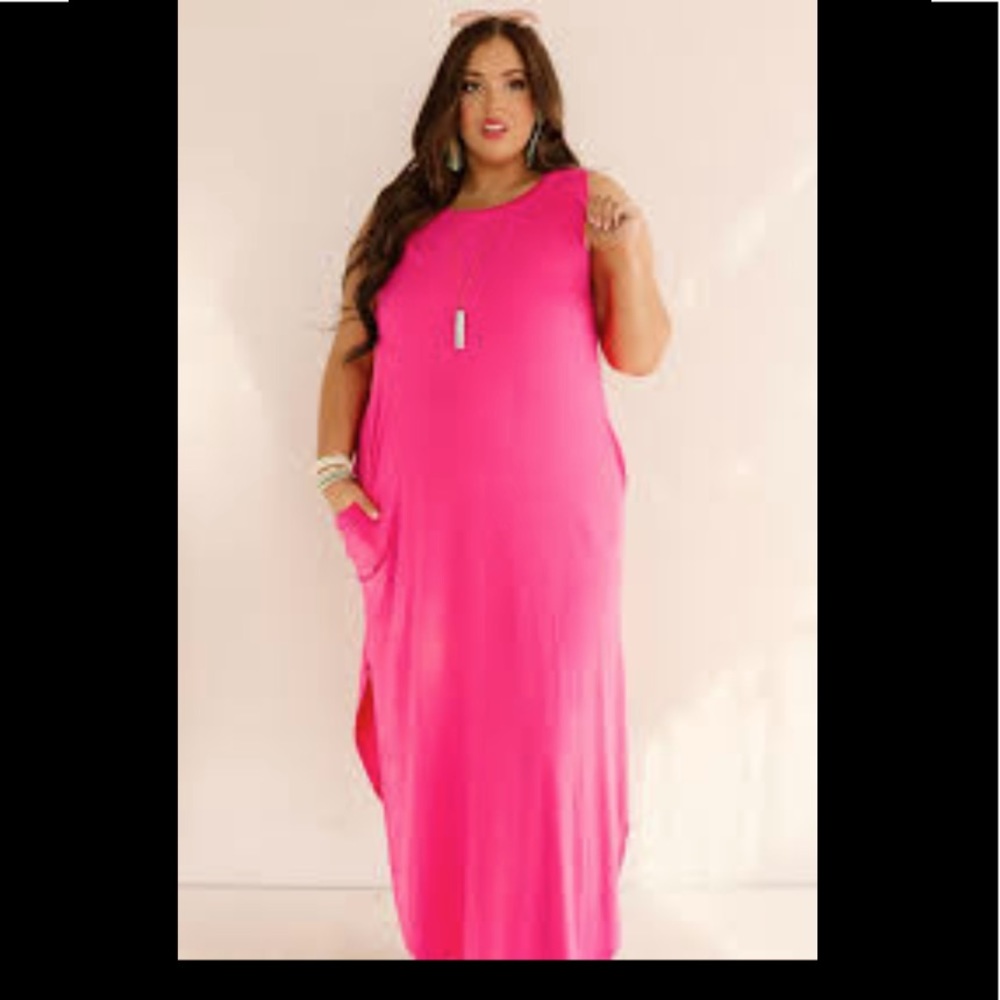 Brand new Seven Islands sleeveless long Dress
